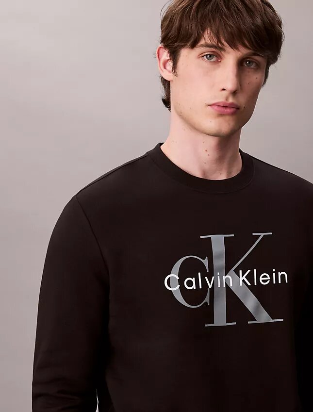 Monologo Fleece-Sweatshirt mit Rundhalsausschnitt Monologo Fleece-Sweatshirt mit Rundhalsausschnitt