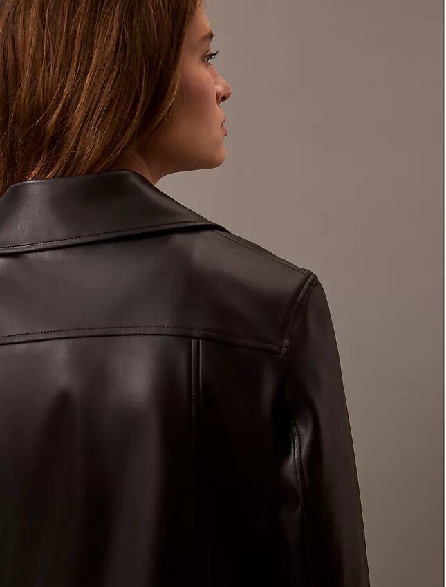 Motorradjacke aus Kunstleder Motorradjacke aus Kunstleder