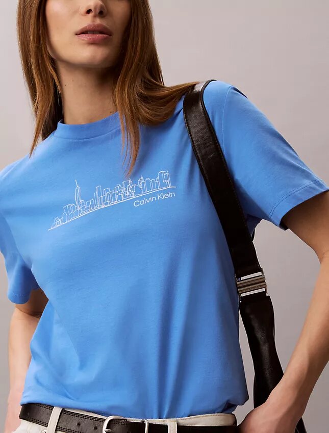 New York Cityscape Classic Graphic T-Shirt New York Cityscape Classic Graphic T-Shirt