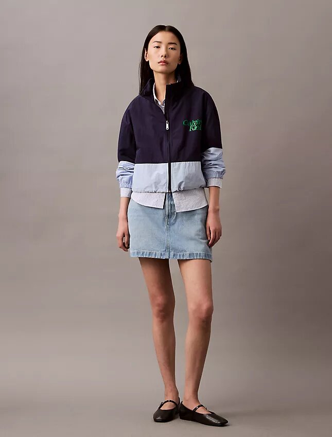 Nylon-Jacke mit Reißverschluss und Farbblock-Design Nylon-Jacke mit Reißverschluss und Farbblock-Design