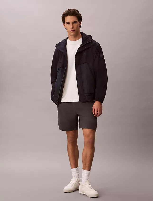 Nylon-Shorts mit Monogram zum Hineinschlüpfen Nylon-Shorts mit Monogram zum Hineinschlüpfen