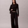 Nylon-Stretch-T-Shirt in schmaler Passform Nylon-Stretch-T-Shirt in schmaler Passform