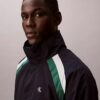 Nylon-Trainingsjacke mit Farbblöcken Nylon-Trainingsjacke mit Farbblöcken