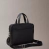 Pendlertasche aus mattem Nylon Pendlertasche aus mattem Nylon