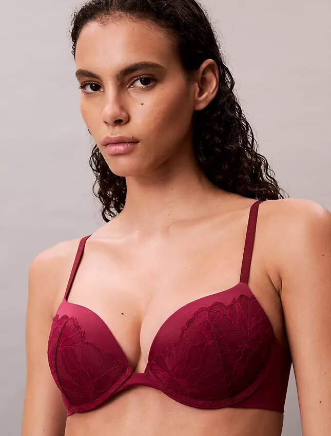 Perfectly Fit Push-Up Plunge Bra aus Spitze Perfectly Fit Push-Up Plunge Bra aus Spitze