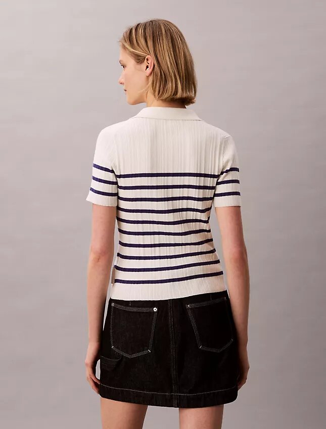 Polo-T-Shirt aus glattem Baumwollrippstoff Polo-T-Shirt aus glattem Baumwollrippstoff