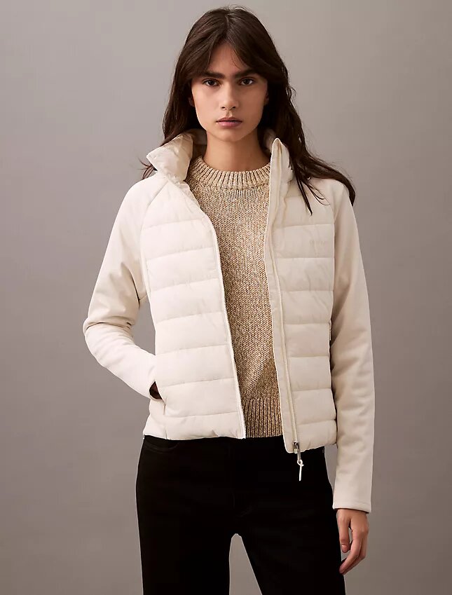 Pufferjacke aus verschiedenen Materialien Pufferjacke aus verschiedenen Materialien