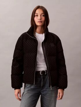 Pufferjacke mit durchgehendem Monogram