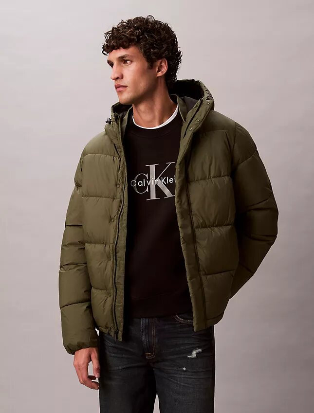 Pufferjacke mit Kapuze Pufferjacke mit Kapuze
