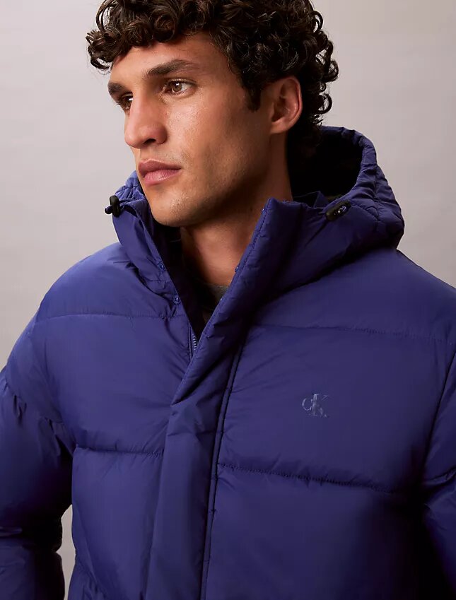 Pufferjacke mit Kapuze Pufferjacke mit Kapuze