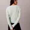 Pullover aus Merinowolle mit V-Ausschnitt Pullover aus Merinowolle mit V-Ausschnitt