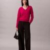 Pullover aus Merinowolle mit V-Ausschnitt Pullover aus Merinowolle mit V-Ausschnitt