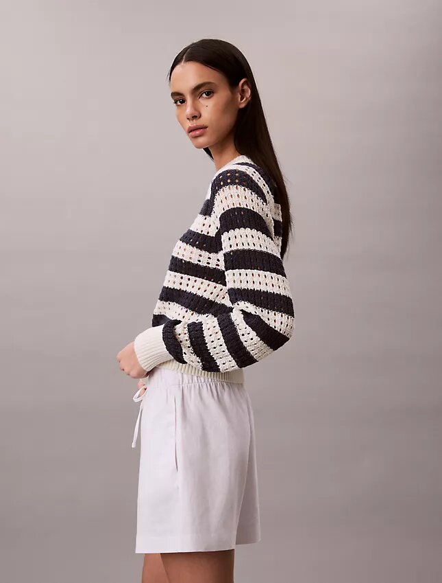 Pullover mit offenem Strickmuster Pullover mit offenem Strickmuster