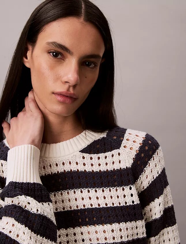 Pullover mit offenem Strickmuster Pullover mit offenem Strickmuster