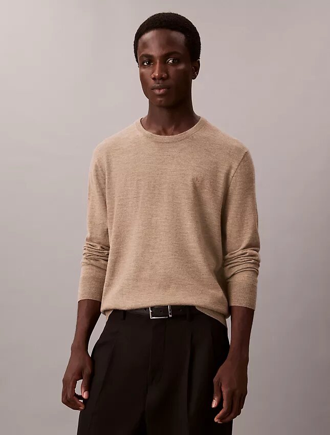 Pullover mit Rundhalsausschnitt aus extrafeiner Merinomischung Pullover mit Rundhalsausschnitt aus extrafeiner Merinomischung