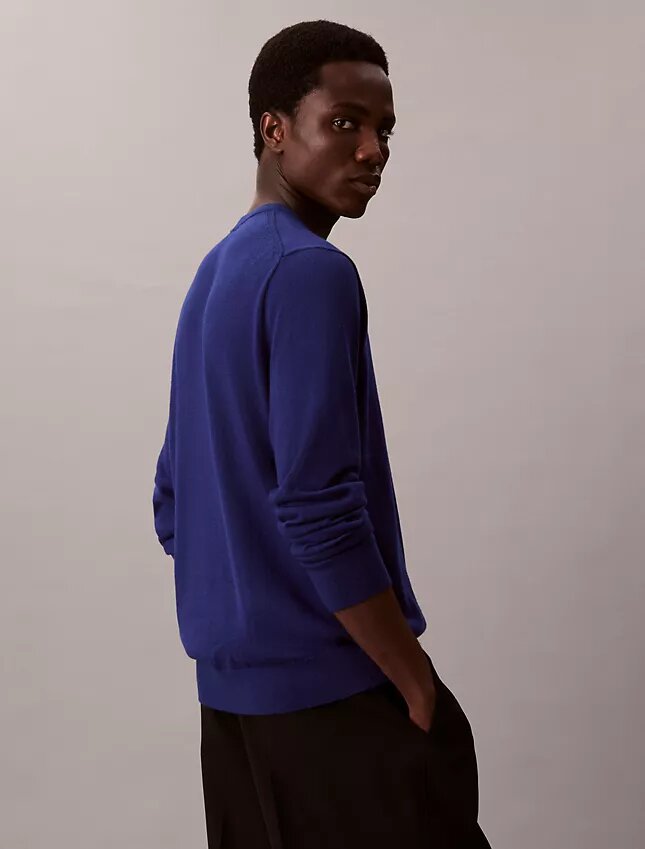 Pullover mit Rundhalsausschnitt aus extrafeiner Merinomischung Pullover mit Rundhalsausschnitt aus extrafeiner Merinomischung