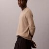 Pullover mit Rundhalsausschnitt aus extrafeiner Merinomischung Pullover mit Rundhalsausschnitt aus extrafeiner Merinomischung