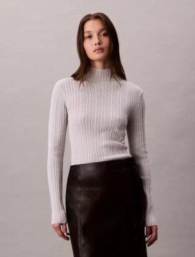 Pullover mit Stehkragen aus Viskosemischung