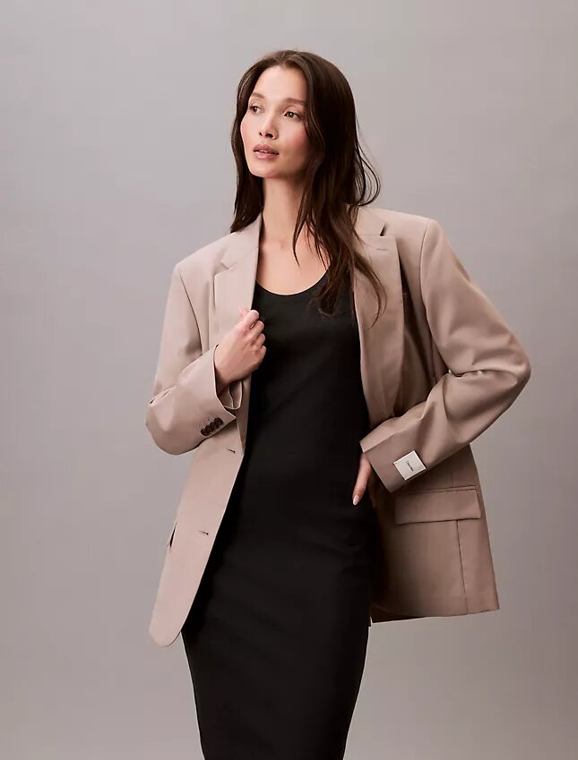 Raffiniertes Midi-Kleid aus Baumwolle Raffiniertes Midi-Kleid aus Baumwolle