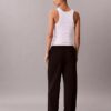 Reisehose aus Stretch-Crêpe Reisehose aus Stretch-Crêpe