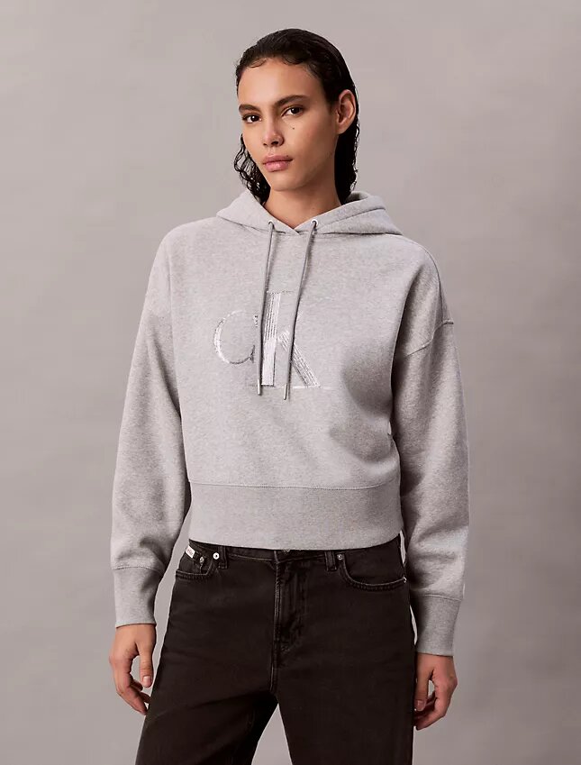 Relaxed-Hoodie mit Pailletten-Monogramm aus Fleece Relaxed-Hoodie mit Pailletten-Monogramm aus Fleece