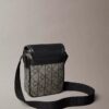 Reporter-Tasche mit Emblem-Jacquard Reporter-Tasche mit Emblem-Jacquard