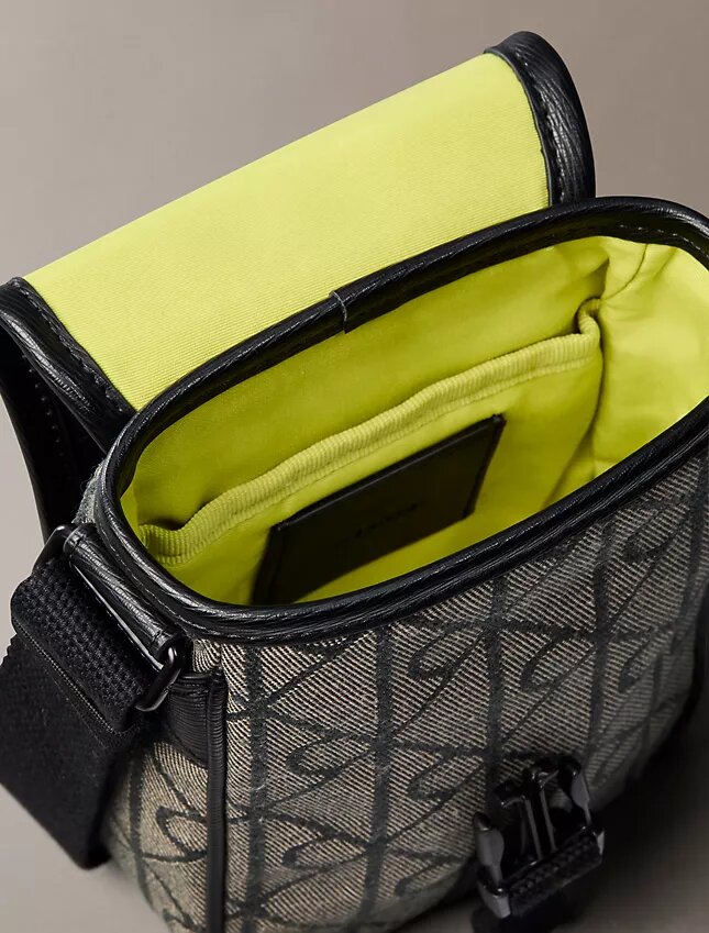 Reporter-Tasche mit Emblem-Jacquard Reporter-Tasche mit Emblem-Jacquard