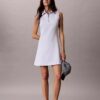 Ärmelloses Kleid aus French Terry mit 1/4-Reißverschluss Ärmelloses Kleid aus French Terry mit 1/4-Reißverschluss