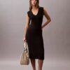 Ärmelloses Midi-Strickkleid Ärmelloses Midi-Strickkleid