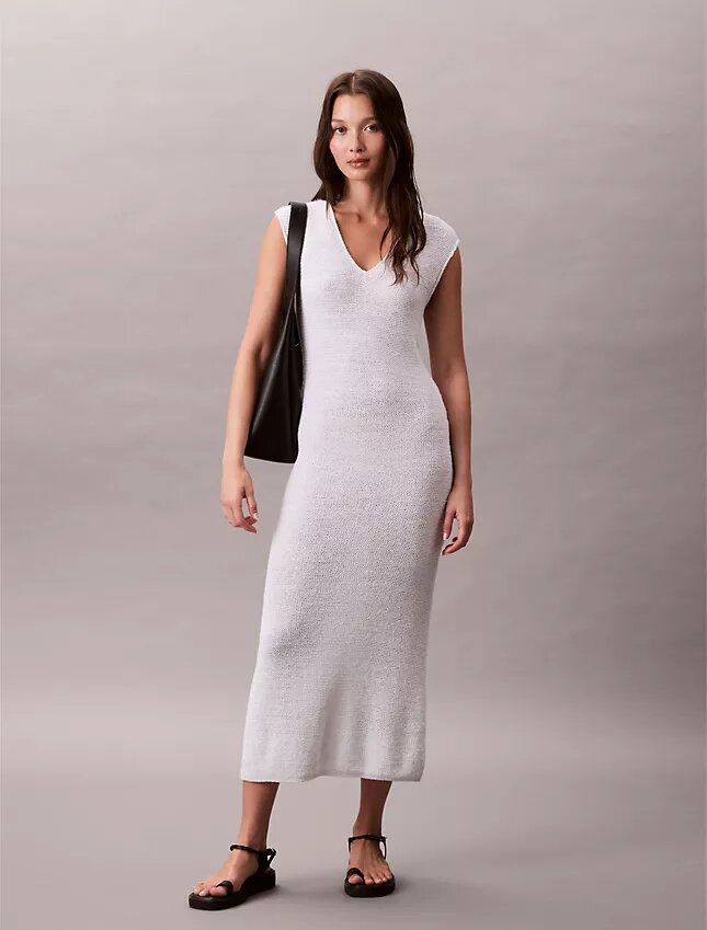 Ärmelloses Midi-Strickkleid Ärmelloses Midi-Strickkleid