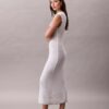 Ärmelloses Midi-Strickkleid Ärmelloses Midi-Strickkleid