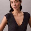 Ärmelloses Midi-Strickkleid Ärmelloses Midi-Strickkleid