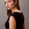 Ärmelloses Midi-Strickkleid Ärmelloses Midi-Strickkleid
