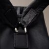 Rucksack aus mattem Nylon mit Kordelzug