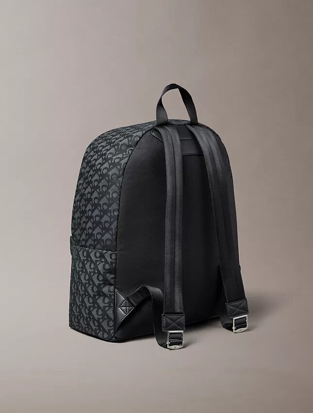 Rucksack mit durchgehendem Monogram-Logo Rucksack mit durchgehendem Monogram-Logo