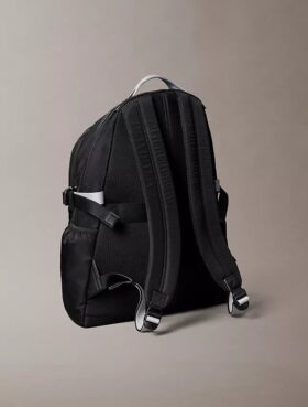 Runder Rucksack mit Mesh-Vorderseite