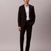 Schmal geschnittenes Stretch-Hemd mit Knopfleiste Schmal geschnittenes Stretch-Hemd mit Knopfleiste