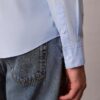 Schmal geschnittenes Stretch-Hemd mit Knopfleiste Schmal geschnittenes Stretch-Hemd mit Knopfleiste