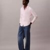 Schmal geschnittenes Stretch-Hemd mit Knopfleiste Schmal geschnittenes Stretch-Hemd mit Knopfleiste