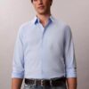 Schmal geschnittenes Stretch-Hemd mit Knopfleiste Schmal geschnittenes Stretch-Hemd mit Knopfleiste