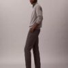 Schmale Chino-Hose aus Baumwollsatin Schmale Chino-Hose aus Baumwollsatin