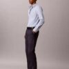 Schmale Chino-Hose aus Baumwollsatin Schmale Chino-Hose aus Baumwollsatin