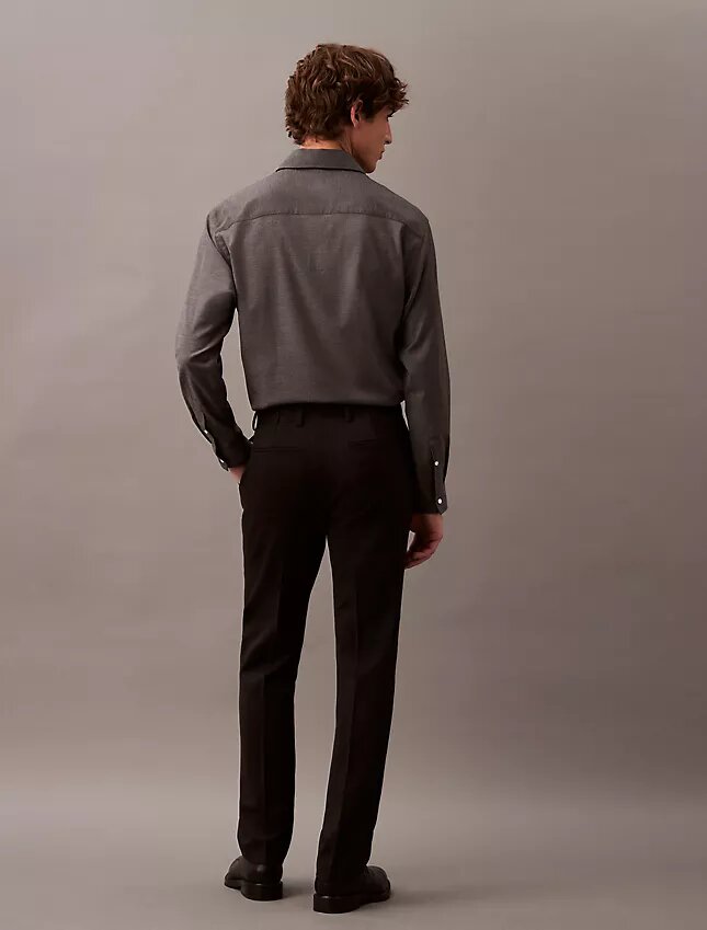 Schmale Hose aus Wollgabardine Schmale Hose aus Wollgabardine