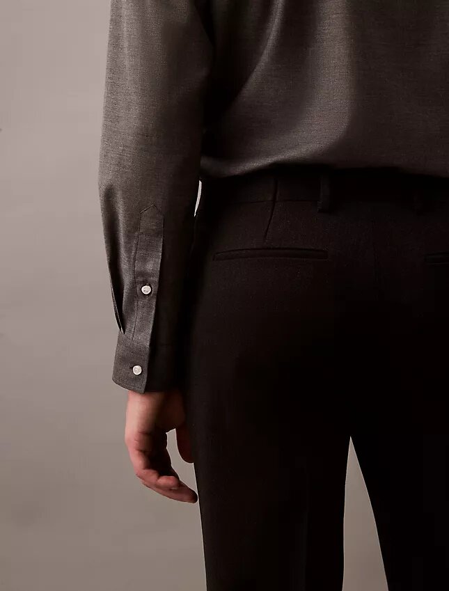 Schmale Hose aus Wollgabardine Schmale Hose aus Wollgabardine