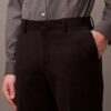 Schmale Hose aus Wollgabardine Schmale Hose aus Wollgabardine