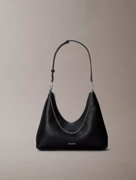 Schultertasche mit Emblem-Logo und Pebble-Muster