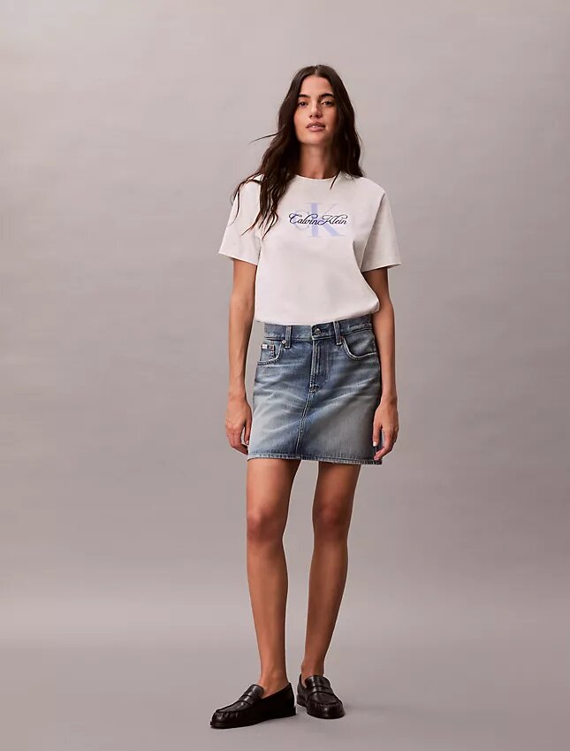 Script Monologo Grafik Classic T-Shirt Script Monologo Grafik Classic T-Shirt