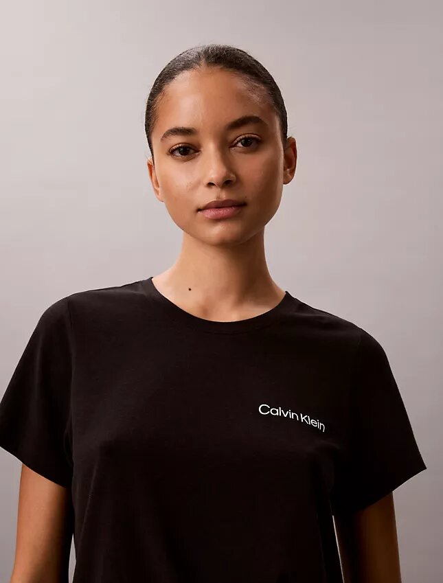 Set aus T-Shirt und Shorts aus Viskose-Baumwollmischung Set aus T-Shirt und Shorts aus Viskose-Baumwollmischung