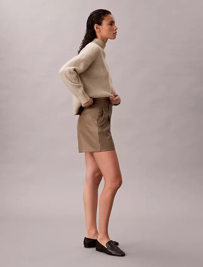 Shorts aus Kunstleder Shorts aus Kunstleder