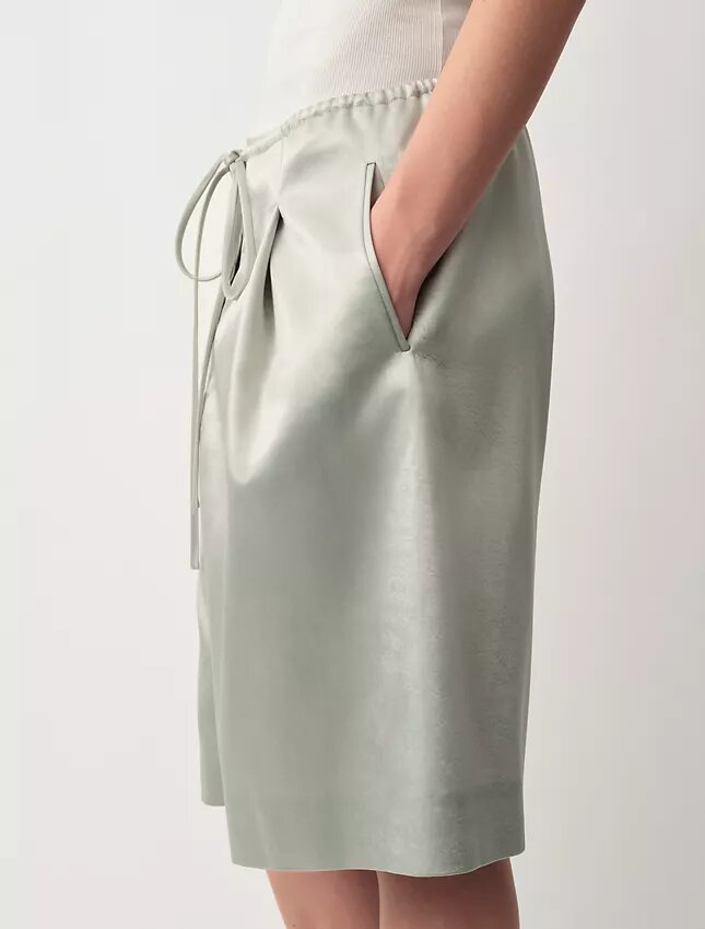 Shorts aus Mica-Satin Shorts aus Mica-Satin